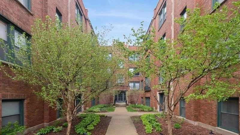 शिकागो, अमेरिका में प्रकाशमान 7-बेडरूम अपार्टमेंट