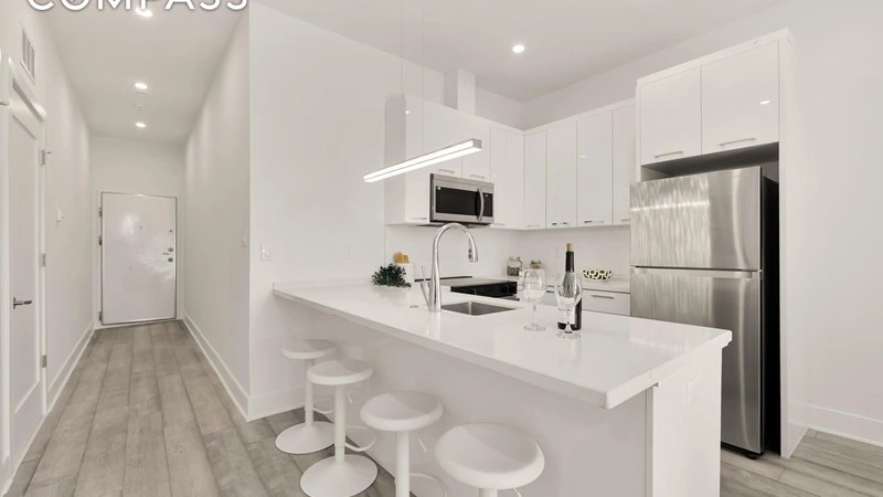 वॉशिंगटन, USA में शांत 4-बेडरूम अपार्टमेंट