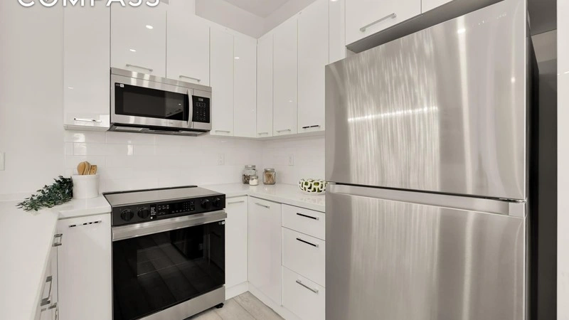 वॉशिंगटन, USA में शांत 4-बेडरूम अपार्टमेंट