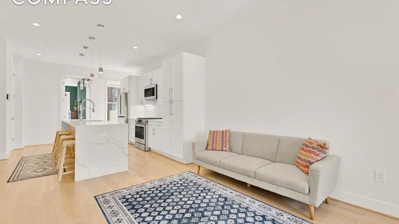 वॉशिंगटन, USA में प्रकाशमय 6-बेडरूम अपार्टमेंट