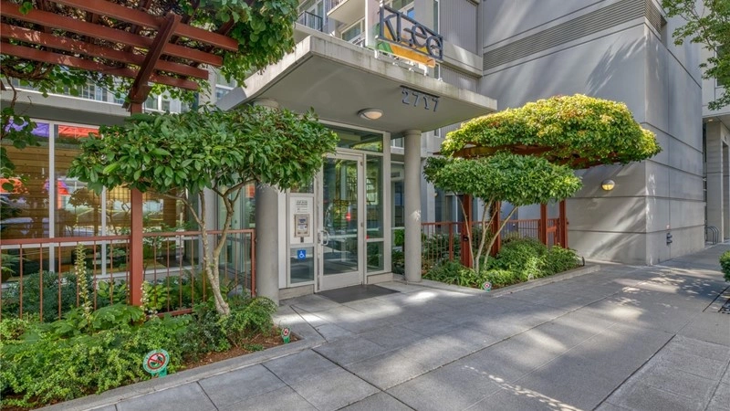 شقة مشمسة في سياتل، الولايات المتحدة الأمريكية