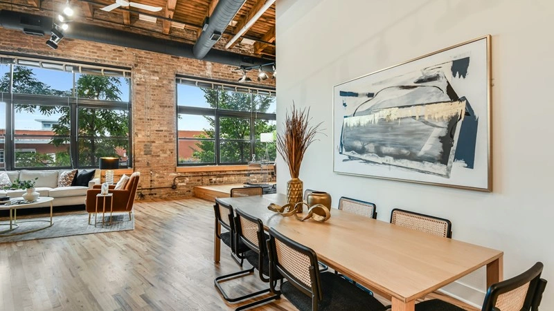 शिकागो, USA में विशाल 9-बेडरूम अपार्टमेंट