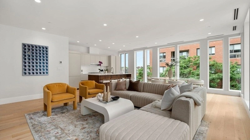 बोस्टन, USA में विशाल 3-бेडरूम अपार्टमेंट