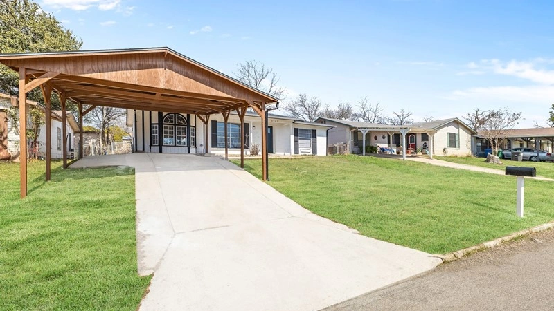 منزل مشرق مكوّن من 3 غرف نوم في سان أنطونيو، الولايات المتحدة