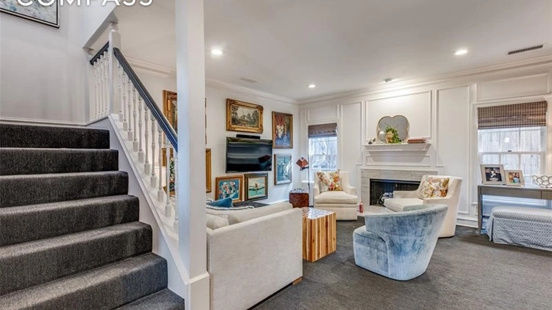 डैलस, यूएसए में विशाल 4-बेडरूम अपार्टमेंट