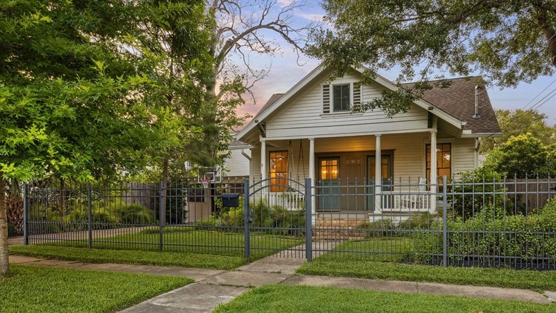 美国休斯顿 337 m2 宽敞住宅