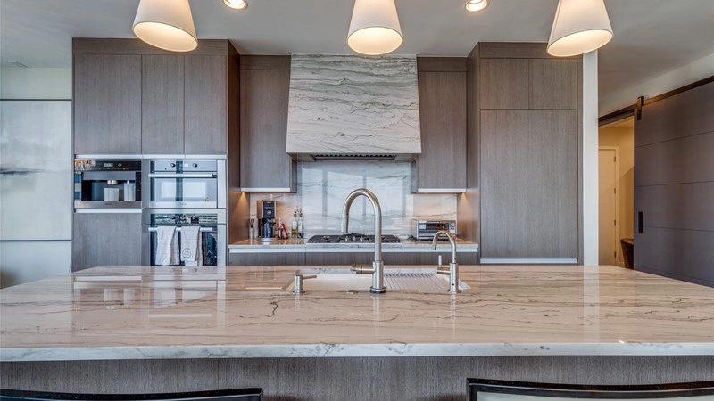 شقة فسيحة مكونة من 5 غرف نوم في دالاس، الولايات المتحدة