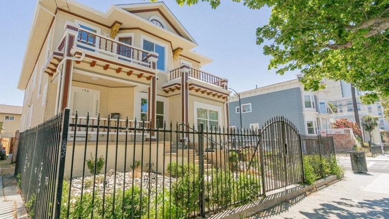 位于美国圣何塞的宽敞11卧室住宅