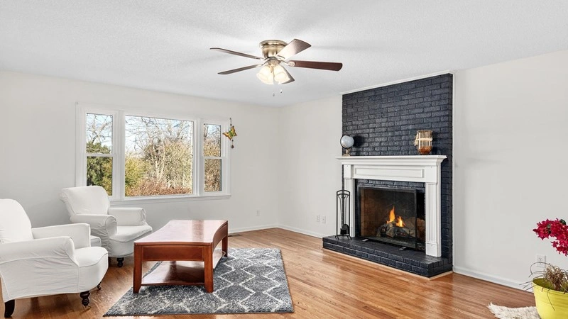 Spacious 6-bedroom house in Columbus, USA