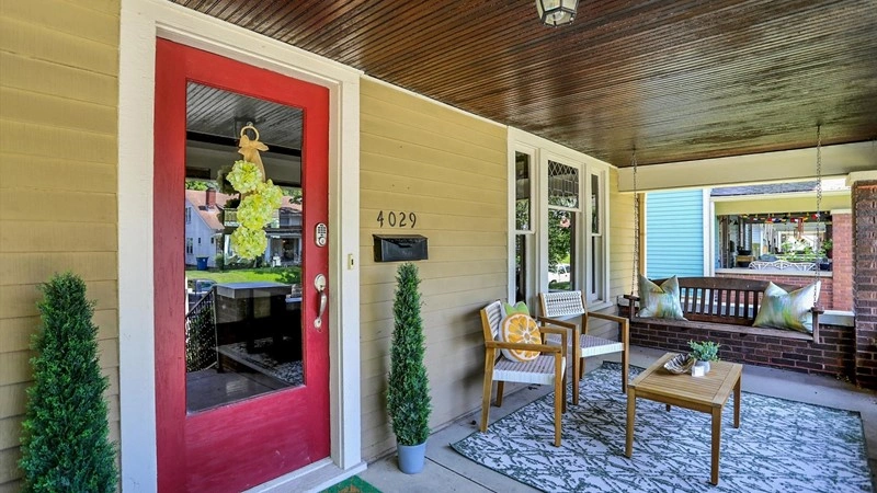 इंडियानापॉलिस, USA में आरामदायक 8-बेडरूम घर