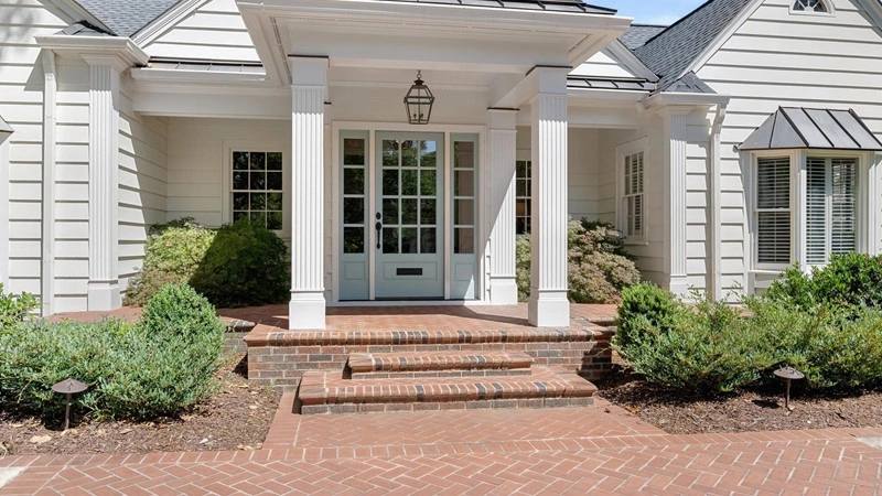 夏洛特宽敞的6卧室住宅(美国)