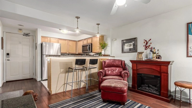 डेनवर, USA में आरामदायक 1‑बेडरूम अपार्टमेंट