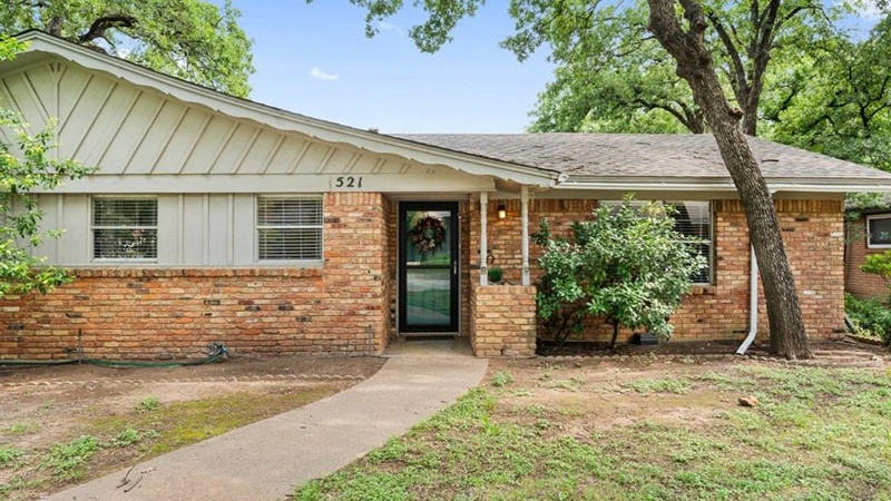 منزل عصري مكون من 4 غرف نوم في فورت وورث، الولايات المتحدة