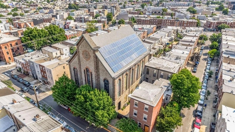 美国费城宽敞的8卧室住宅