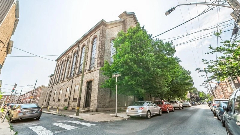 美国费城宽敞的8卧室住宅