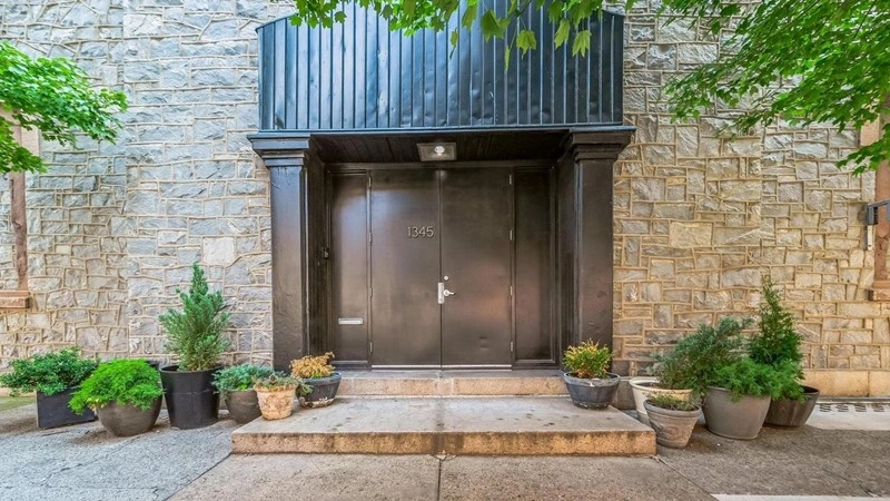 美国费城宽敞的8卧室住宅