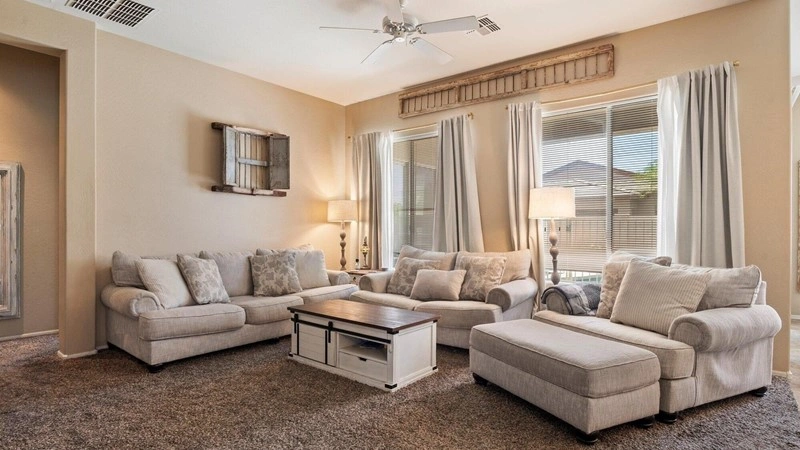 منزل فسيح مكون من 4 غرف نوم في فينيكس، الولايات المتحدة