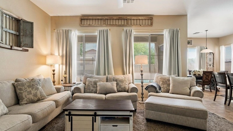 منزل فسيح مكون من 4 غرف نوم في فينيكس، الولايات المتحدة