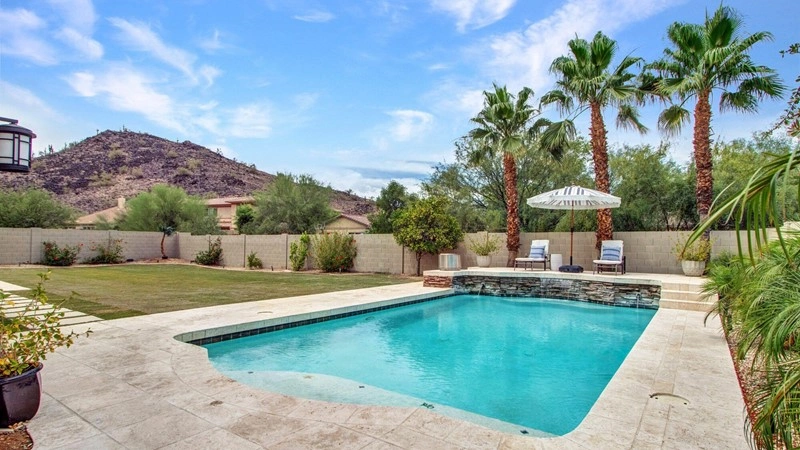 منزل حديث مكوَّن من 5 غرف نوم في فينيكس، الولايات المتحدة