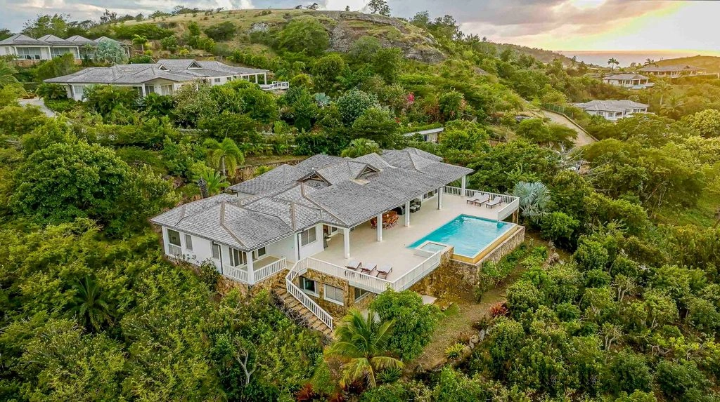 Geniş 696 m² konut — St. John's, Antigua ve Barbuda