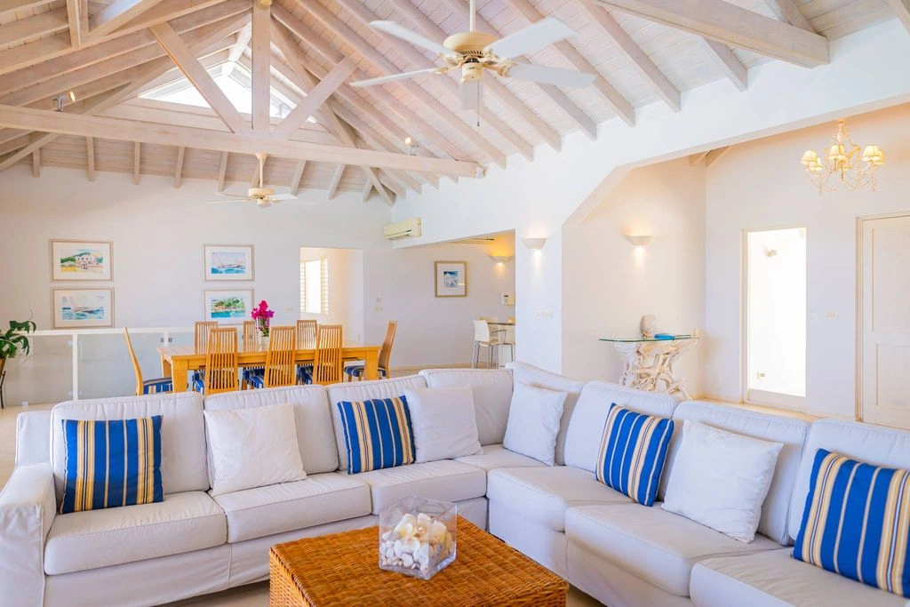 Geniş 696 m² konut — St. John's, Antigua ve Barbuda