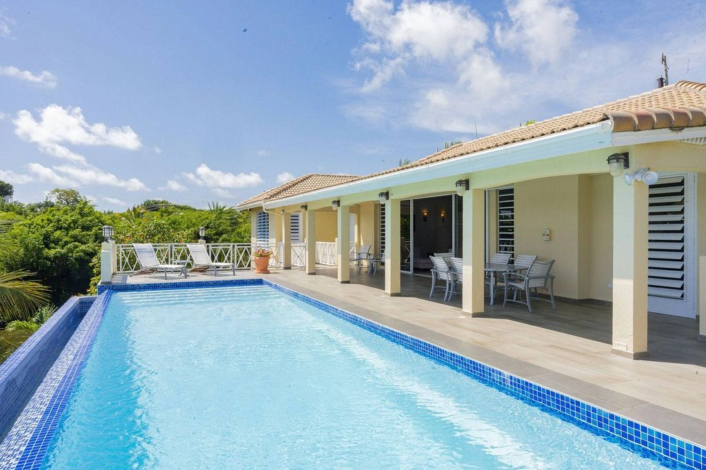 Sea-view house in St. John's, Antigua and Barbuda