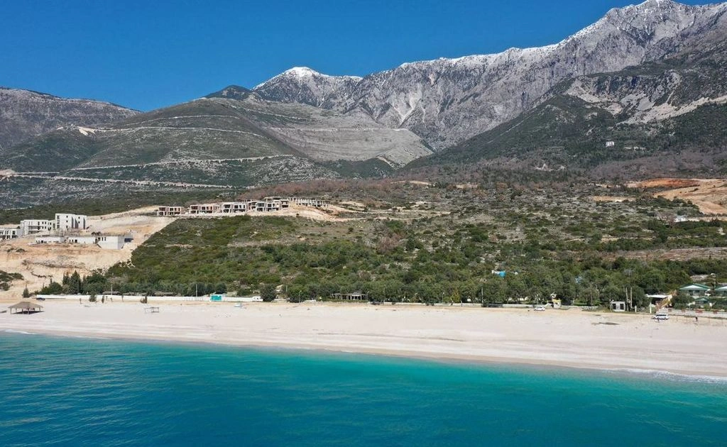 Spacious villa 300 m2 in Vlore, Albania