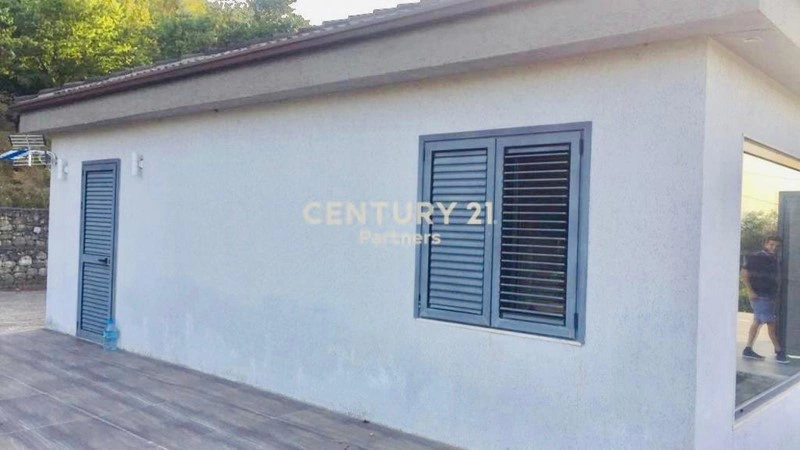 Casa moderna 250 m² em Tirana, Albânia