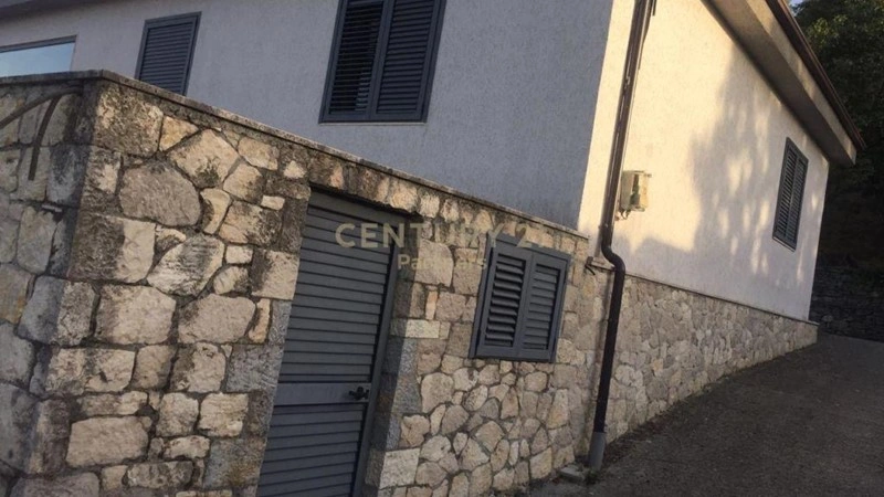 Casa moderna 250 m² em Tirana, Albânia