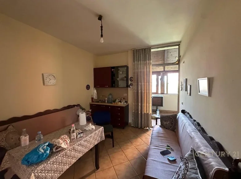 Geräumige Wohnung 80 m2 in Tirana, Albanien