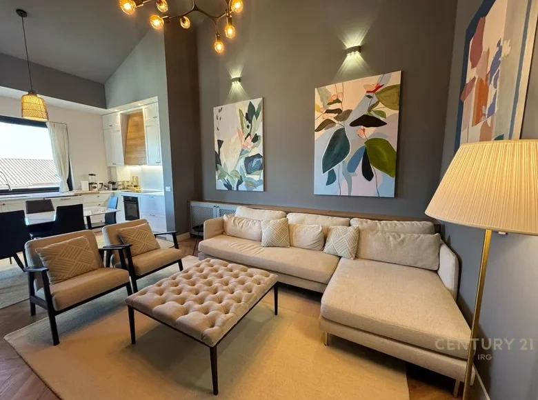 Renovated apartment 118 m2 in Tirana, Albania