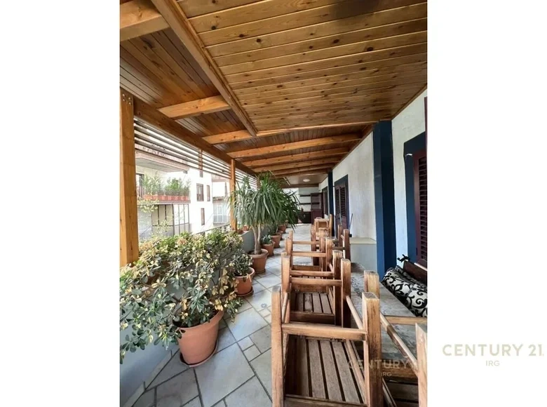 Spacious apartment 202 m2 in Tirana, Albania