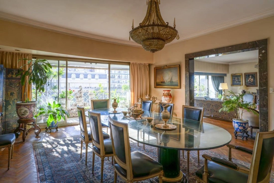 ब्यूनस आयर्स, अर्जेंटीना में शहर का नज़ारा वाला 4+1 अपार्टमेंट