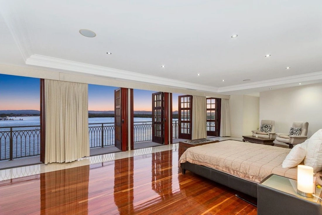 House 2428 m2 in Gold Coast, Australia