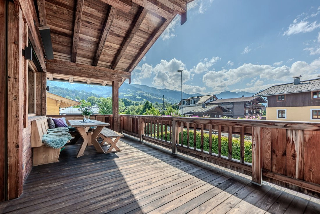 Townhouse 313 m2 in Kitzbuhel, Austria
