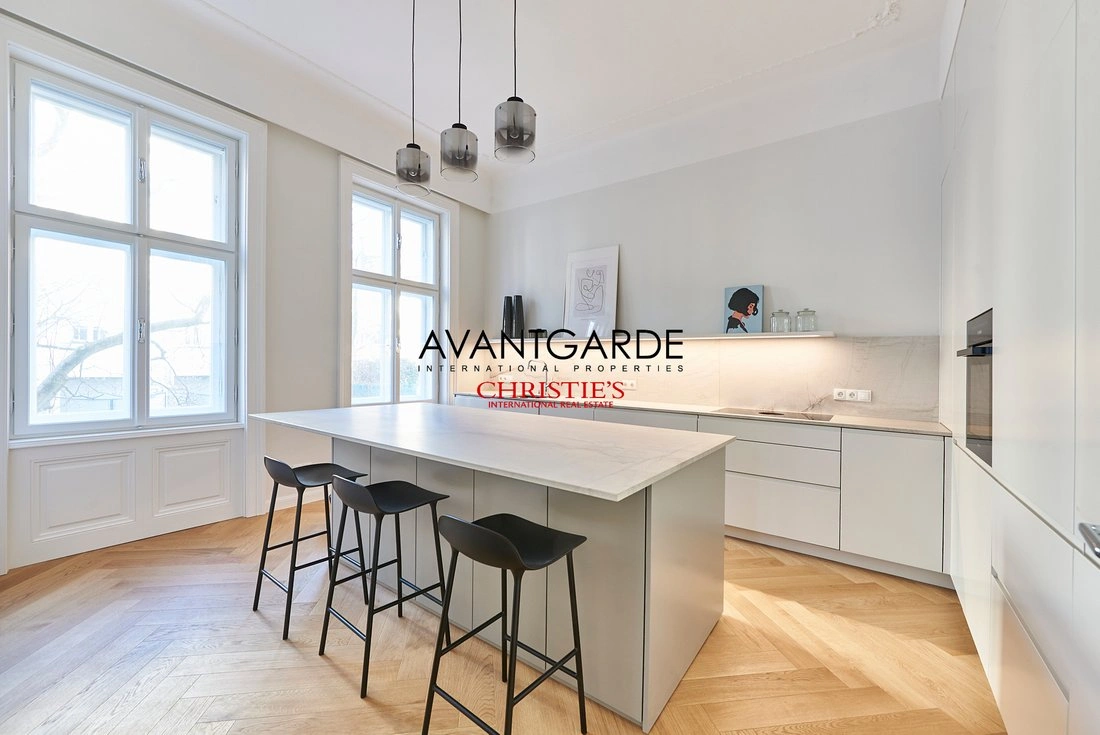 Villa 400 m2 in Vienna, Austria