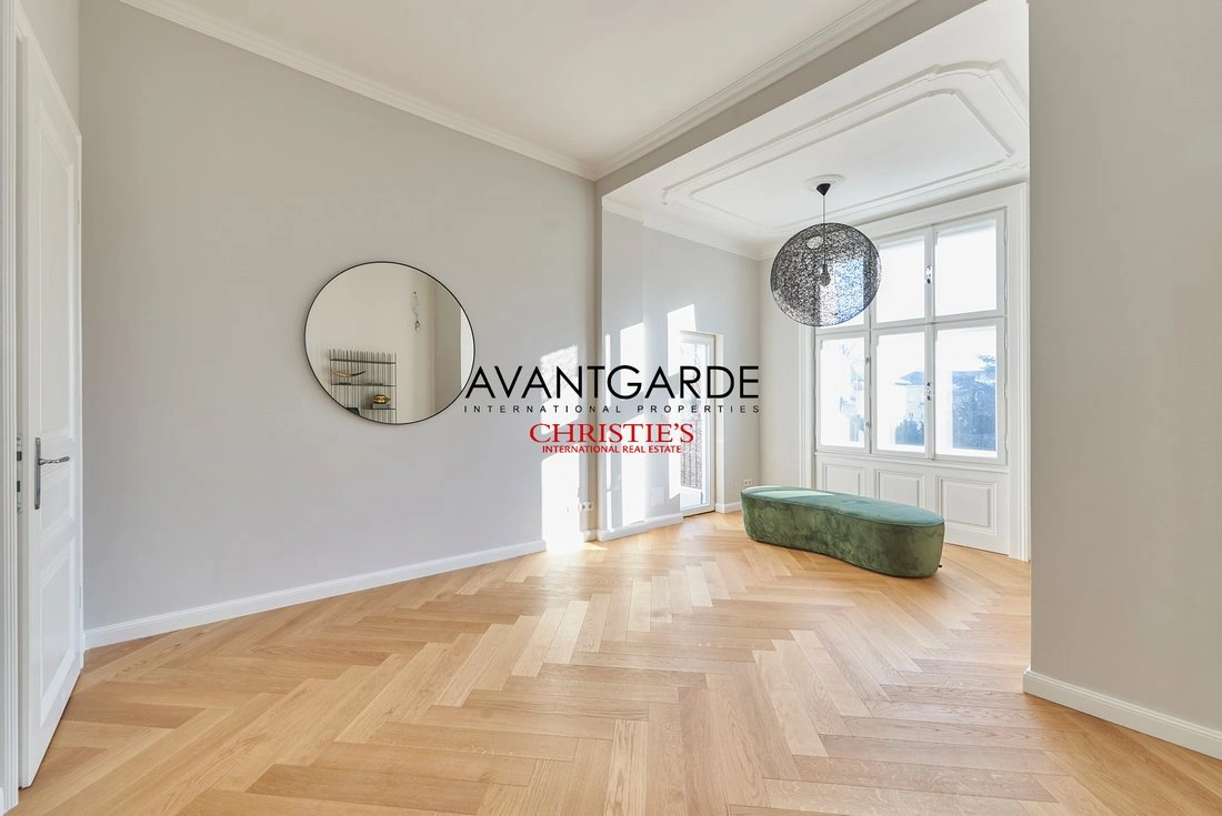 Villa 400 m2 in Vienna, Austria