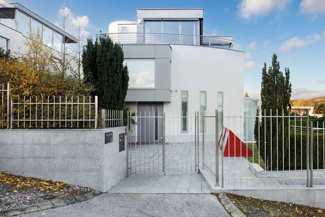 Villa 380 m2 in Vienna, Austria