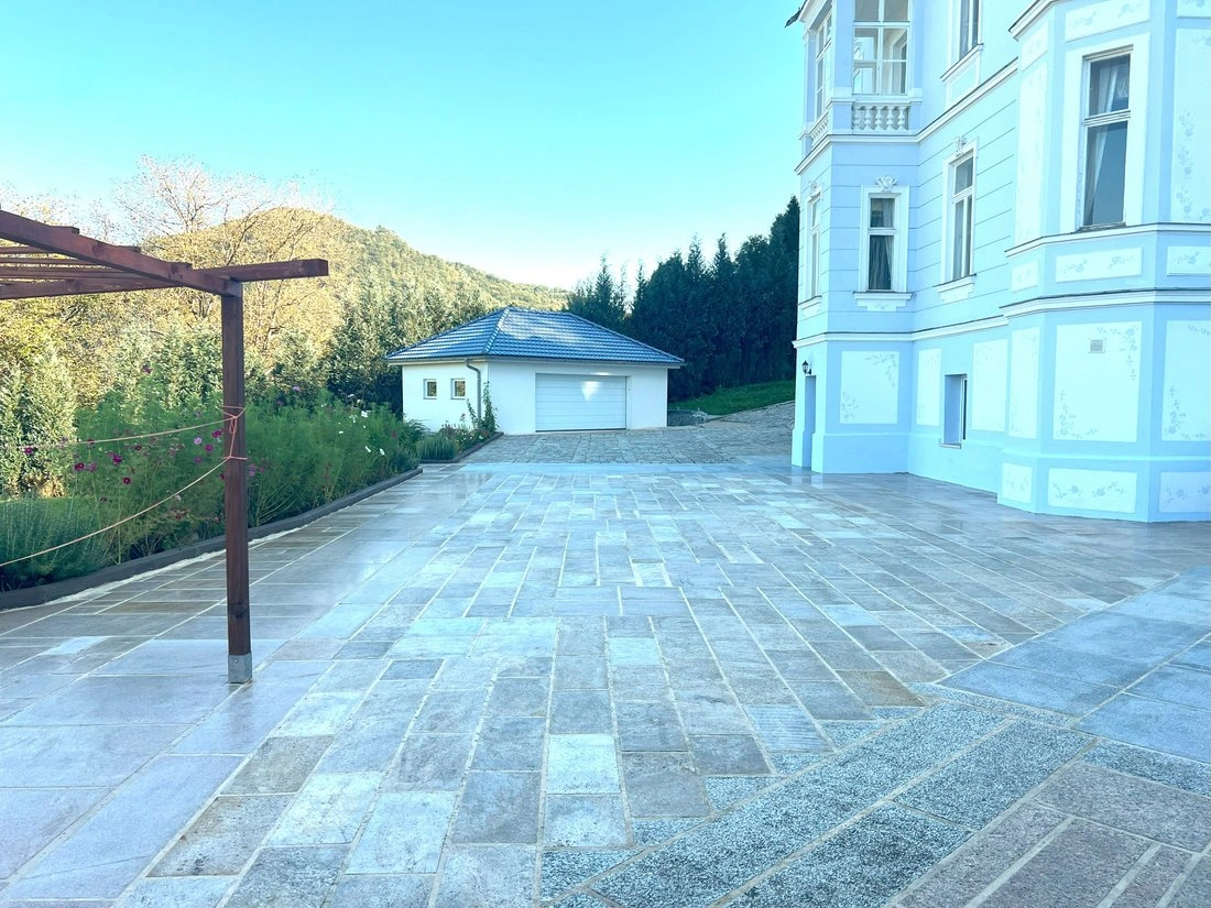 Villa 10-bedroom in Upper Austria, Austria