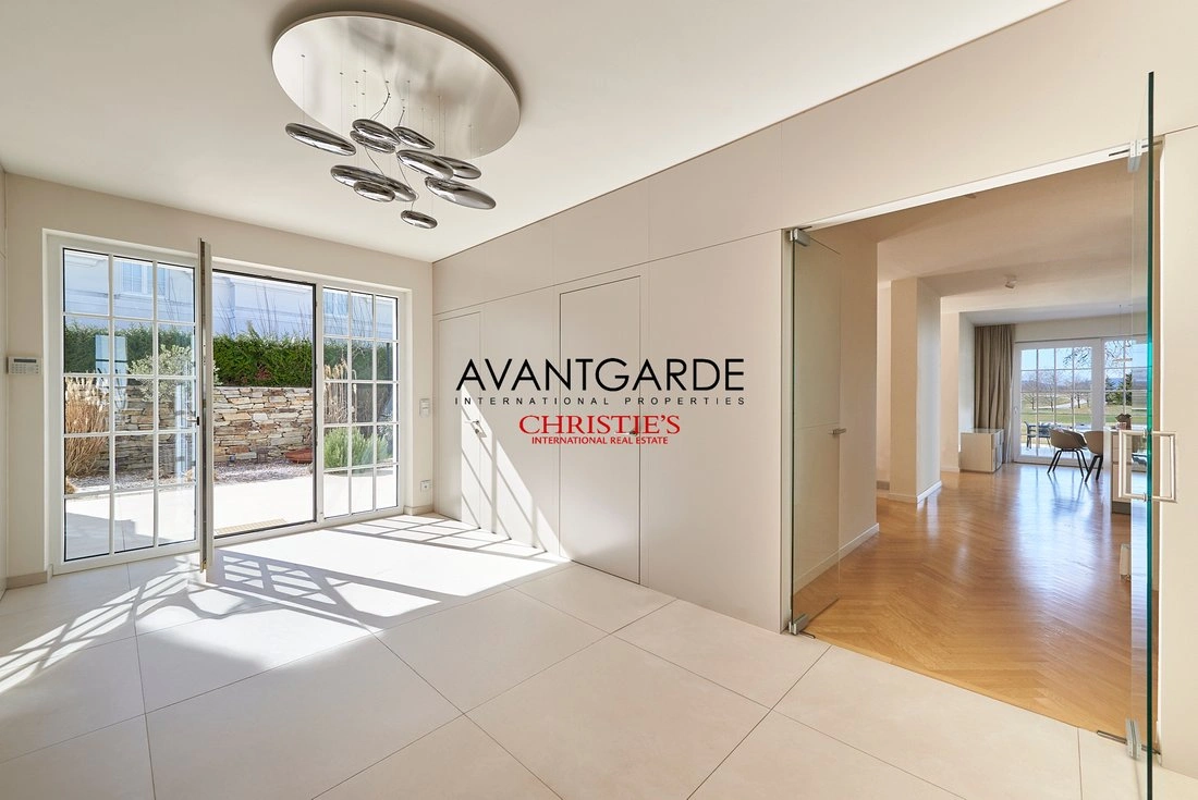 Villa 262 m2 in Lower Austria, Austria