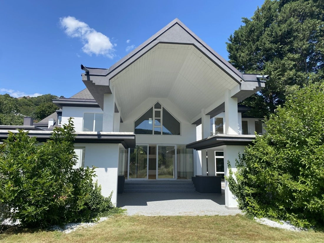 Villa 601 m2 in Lower Austria, Austria