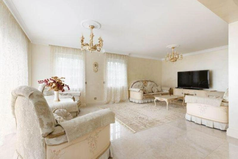 Villa 277 m2 in Lower Austria, Austria