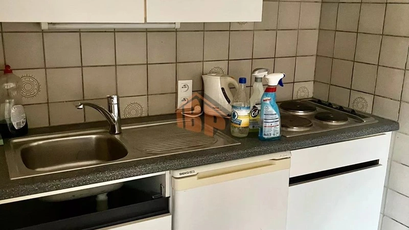 Brüksel, Belçika'da huzurlu 4+1 daire