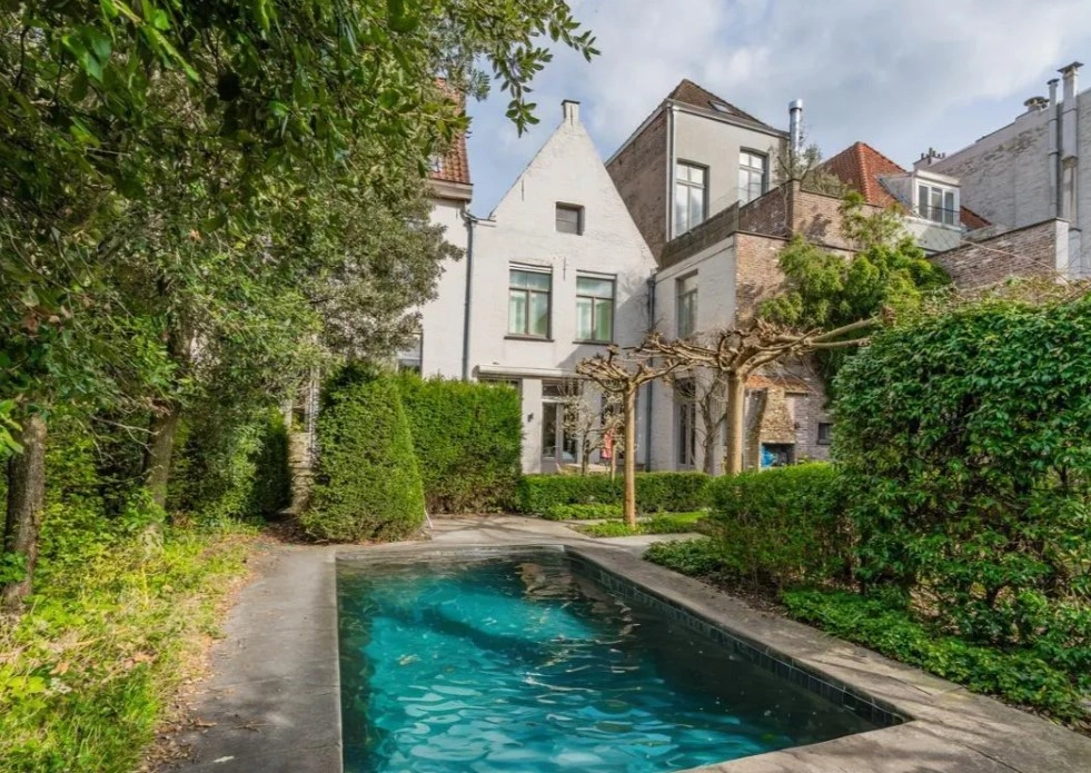 Charming townhouse 266 m2 in Bruges, Belgium