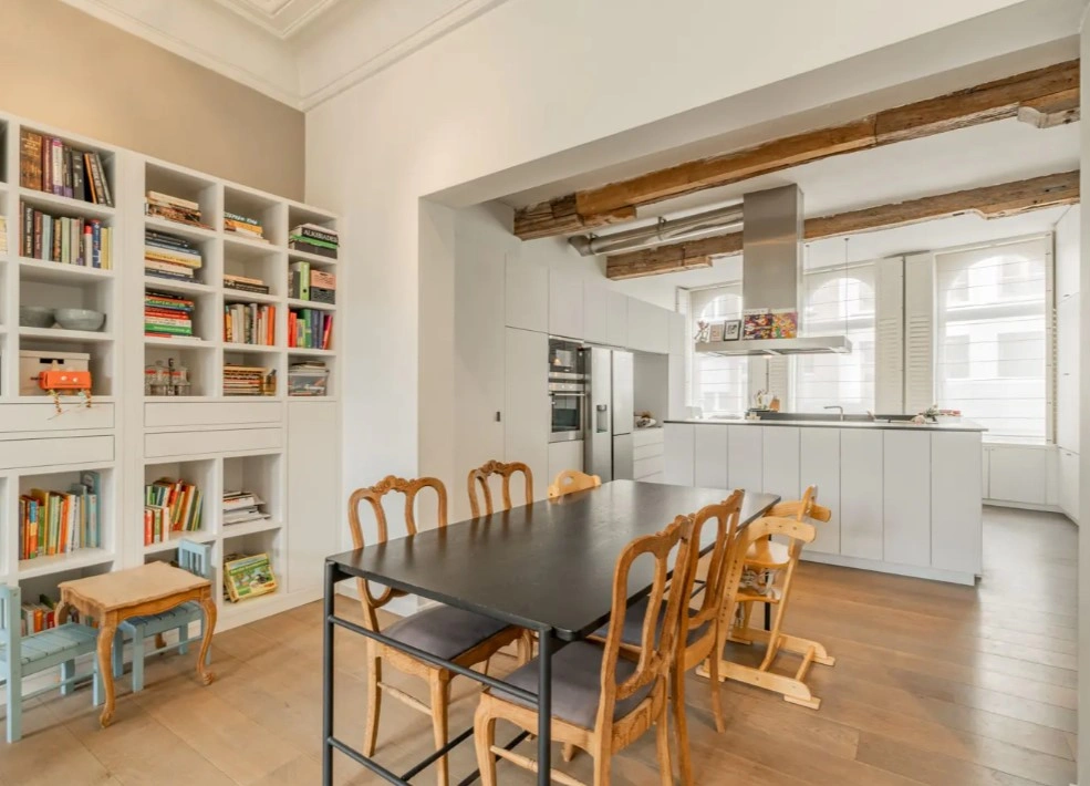 Charming townhouse 266 m2 in Bruges, Belgium