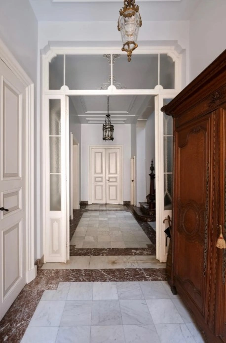 Excellent house 840 m2 in Bruges, Belgium