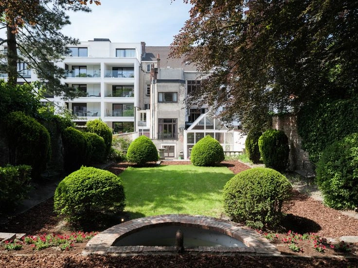 Stunning house 613 m2 in Bruges, Belgium