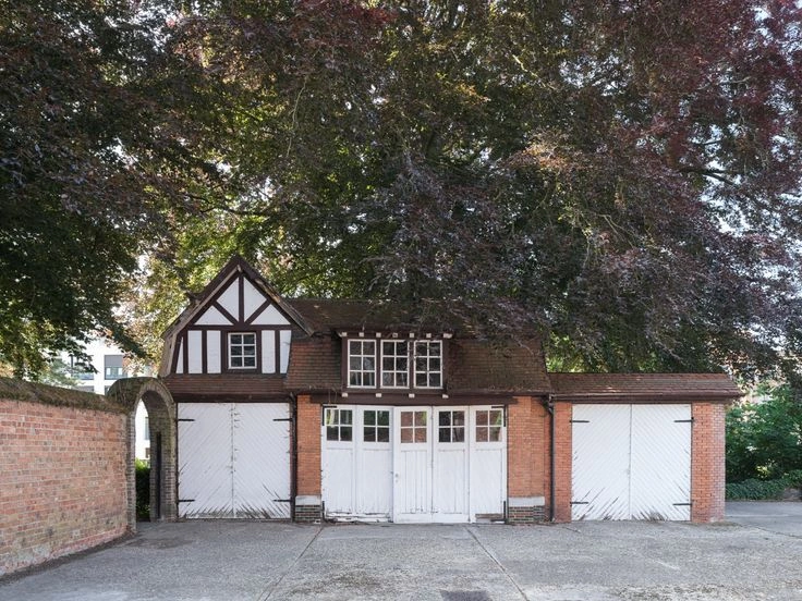 Stunning house 613 m2 in Bruges, Belgium