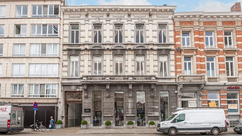 Stunning house 1890 m2 in Bruges, Belgium