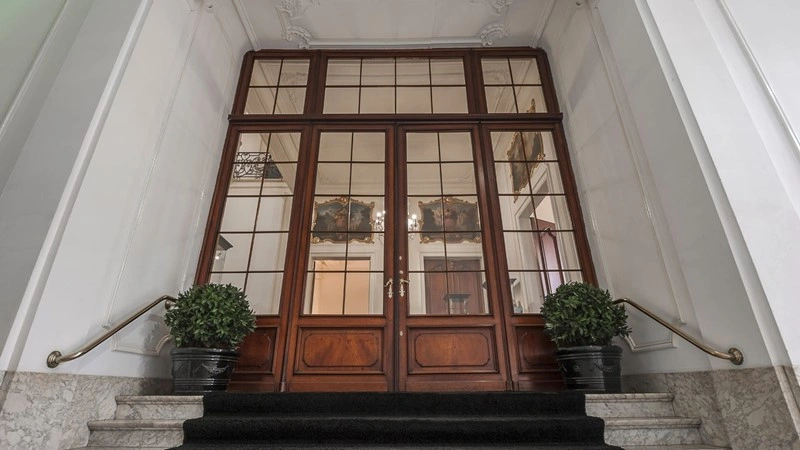 Stunning house 1890 m2 in Bruges, Belgium